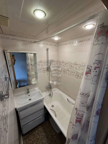 Купить квартиру в Москве. Вариант № 8412088, 13, площадь -  квм, цена 15900000 рублей