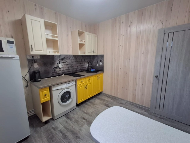 Снять дом в Тюменской области. Вариант № 6817529, 4, площадь -  квм, цена 40000 рублей