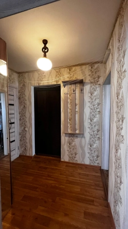 Купить однокомнатную квартиру на улице Петухова в Новосибирске. Вариант № 7193791, 6, площадь -  квм, цена 3450000 рублей