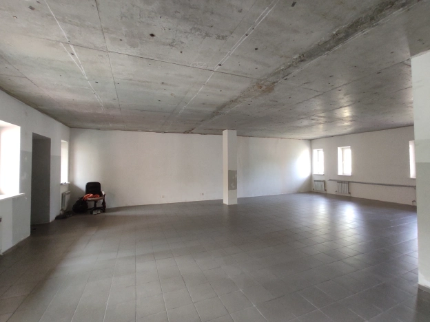 Купить коммерческую недвижимость в Омске. Вариант № 41531, 6, площадь -  квм, цена 7210000 рублей