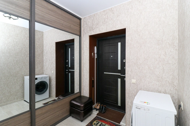 Купить квартиру на улице 3-я Кольцевая в Владимире. Вариант № 17139, 14, площадь -  квм, цена 6400000 рублей