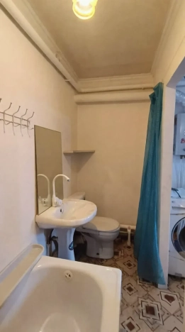 Купить дом на улице Васильковая в Краснодарском крае. Вариант № 7650852, 3, площадь -  квм, цена 3300000 рублей