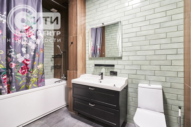 Купить двухкомнатную квартиру в Воронеже. Вариант № 868988, 17, площадь -  квм, цена 13990000 рублей