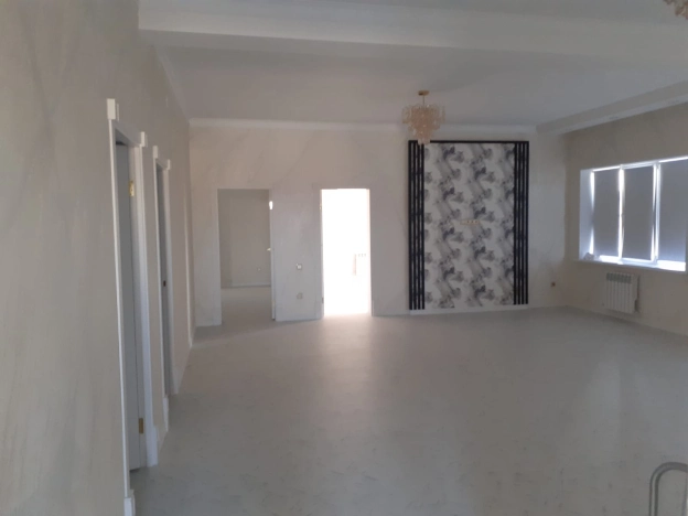 Купить дом в Искитиме. Вариант № 8362201, 6, площадь -  квм, цена 19000000 рублей