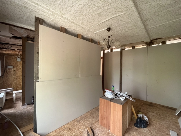 Купить трехкомнатную квартиру на улице Больничный Городок в Владимирской области. Вариант № 42052, 12, площадь -  квм, цена 900000 рублей