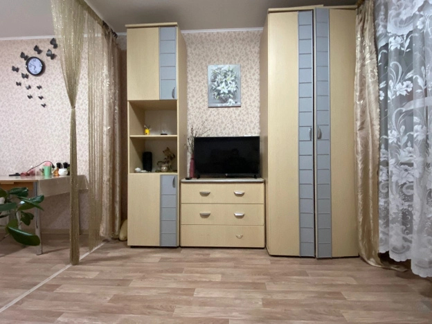 Купить квартиру на улице Революции 1905 года в Улан-Удэ. Вариант № 15217, 2, площадь -  квм, цена 3600000 рублей