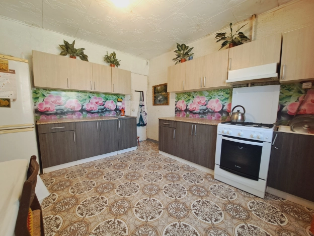 Купить трехкомнатную квартиру в Республике Башкортостан. Вариант № 41368, 0, площадь -  квм, цена 4350000 рублей