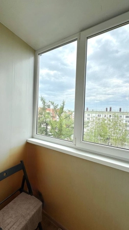 Купить однокомнатную квартиру в Южно-Сахалинске. Вариант № 44370, 10, площадь -  квм, цена 6400000 рублей