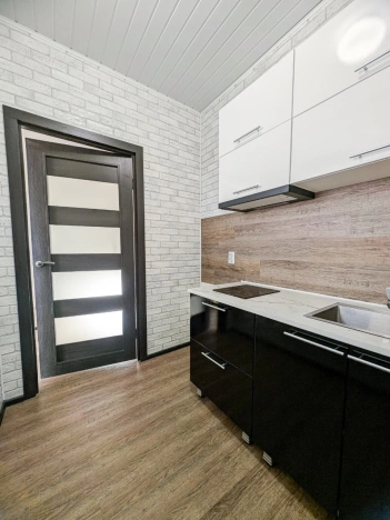 Купить квартиру на вторичке на улице Героя Пешкова в Краснодаре. Вариант № 10718750, 4, площадь - квм, цена 3900000 рублей