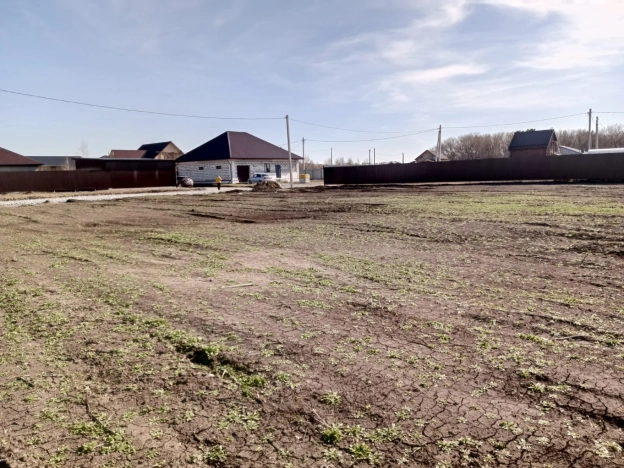 Купить земельный участок в Искитиме. Вариант № 31957, 5, площадь -  квм, цена 1350000 рублей