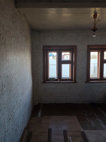 Купить дом на улице Чапаева в Камешкове. Вариант № 30191, 11, площадь -  квм, цена 1550000 рублей