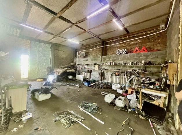 Купить коммерческую недвижимость в Бийске. Вариант № 8449577, 12, площадь - квм, цена 6900000 рублей