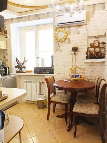 Купить квартиру на улице Университетский проспект в Волгограде. Вариант № 8884, 16, площадь - квм, цена 5100000 рублей