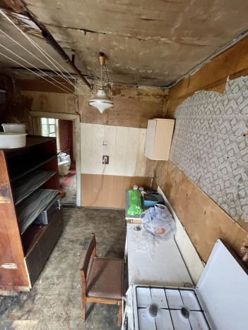 Купить дом в Москве. Вариант № 732861, 8, площадь -  квм, цена 2350000.0000 рублей