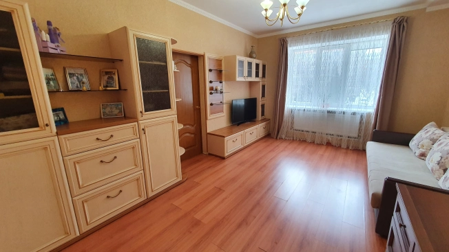 Купить квартиру в Таганроге. Вариант № 4880, 8, площадь -  квм, цена 7900000 рублей