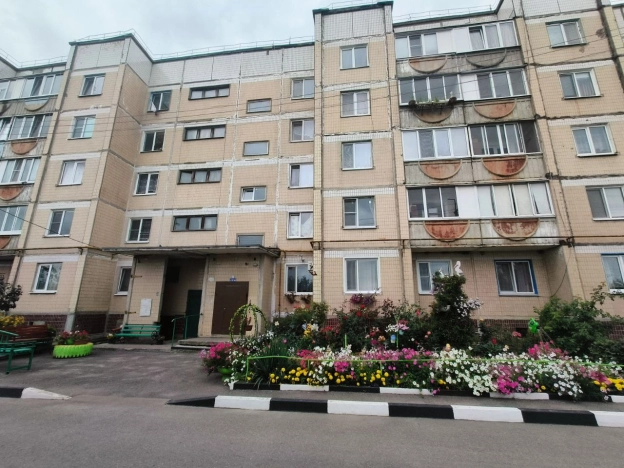 Купить трехкомнатную квартиру на улице Интернациональная в Белгородской области. Вариант № 2469558, 14, площадь -  квм, цена 3200000 рублей