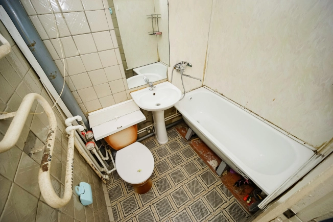 Купить квартиру в Омске. Вариант № 9613016, 6, площадь -  квм, цена 3480000 рублей