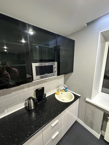 Снять квартиру в районе Октябрьский в Новосибирске. Вариант № 7793022, 4, площадь -  квм, цена 36000 рублей