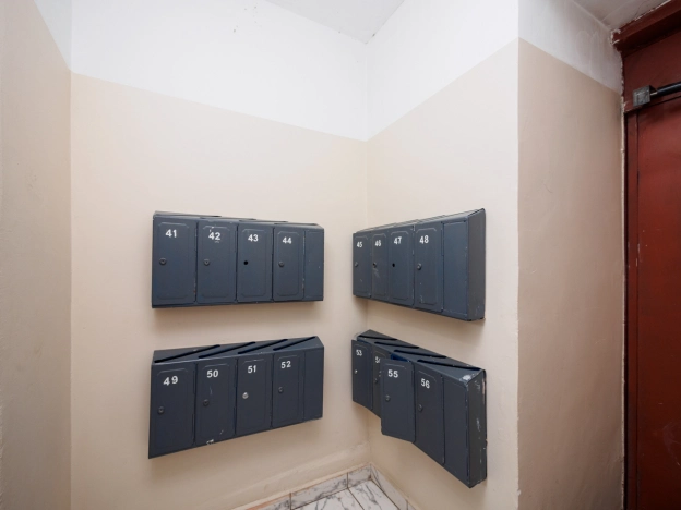 Купить двухкомнатную квартиру в Омске. Вариант № 6762454, 17, площадь -  квм, цена 8300000 рублей