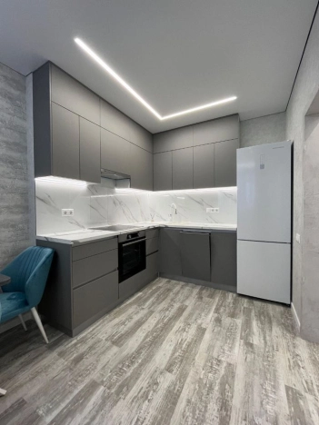 Купить однокомнатную квартиру в Ростовской области. Вариант № 38285, 0, площадь -  квм, цена 8200000 рублей