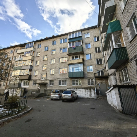 Купить квартиру на улице Токмакова в Чите. Вариант № 7822692, 10, площадь -  квм, цена 8000000 рублей