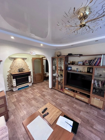 Купить квартиру на улице Маршала Ерёменко в Волгограде. Вариант № 9516372, 5, площадь -  квм, цена 7300000 рублей