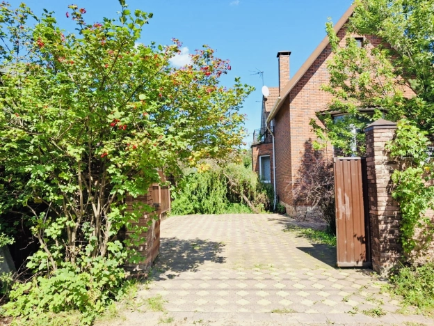 Купить дом в Москве. Вариант № 11533, 2, площадь - квм, цена 20000000 рублей