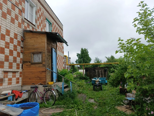 Купить трехкомнатную квартиру на улице Садовая в Нижегородской области. Вариант № 53877, 12, площадь -  квм, цена 750000 рублей