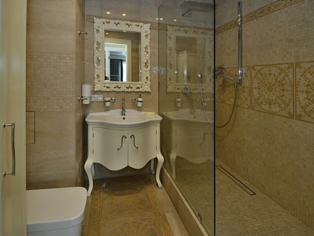 Купить четырехкомнатную квартиру в Новосибирской области. Вариант № 2747166, 18, площадь -  квм, цена 19200000 рублей