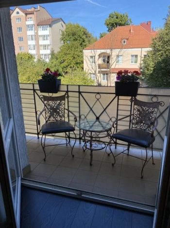 Купить двухкомнатную квартиру на улице Виктора Гакуна в Калининграде. Вариант № 6851087, 10, площадь -  квм, цена 30000000 рублей