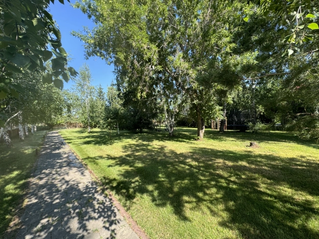 Купить дом в Омске. Вариант № 9547, 33, площадь -  квм, цена 82000000 рублей