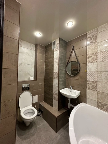 . Вариант № 32704, 13, площадь - 32 квм, цена 3350000 рублей