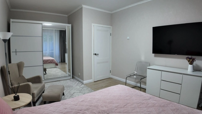 Купить однокомнатную квартиру в Калининграде. Вариант № 9592867, 6, площадь -  квм, цена 6100000 рублей