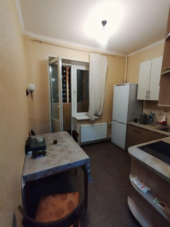 Купить однокомнатную квартиру на улице Шелепихинская набережная в Москве. Вариант № 10012480, 3, площадь -  квм, цена 7100000 рублей