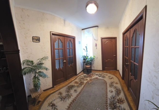 Купить квартиру в Москве. Вариант № 8856757, 4, площадь -  квм, цена 25900000 рублей