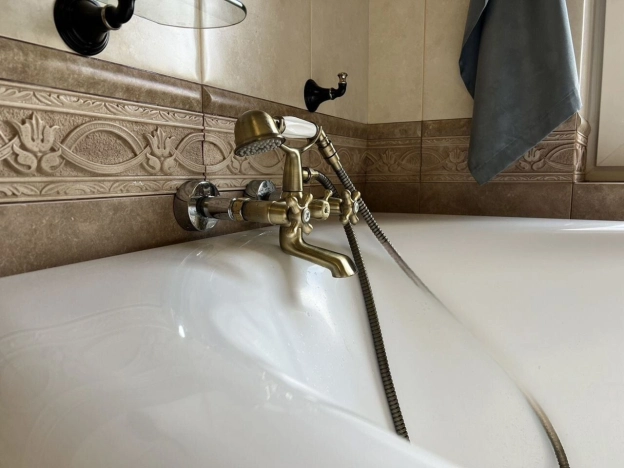 Купить четырехкомнатную квартиру в Воронеже. Вариант № 2666391, 17, площадь - квм, цена 23000000 рублей