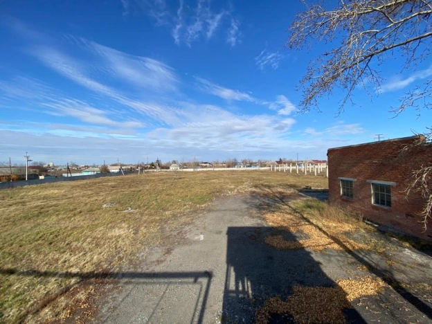 Купить коммерческую недвижимость свободного назначения в Каргате. Вариант № 2003627, 8, площадь -  квм, цена 6100000 рублей