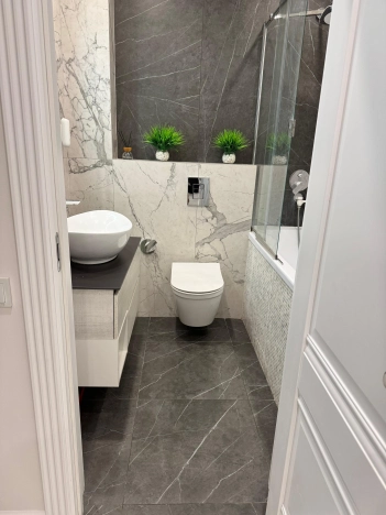 Купить трехкомнатную квартиру в Ростовской области. Вариант № 3265596, 12, площадь -  квм, цена 12500000 рублей