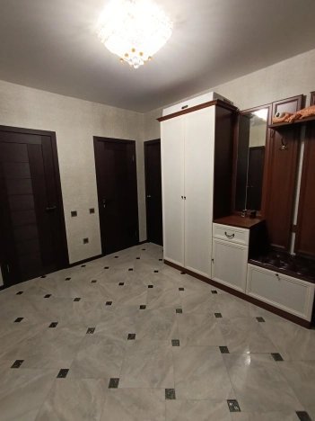 Купить квартиру на улице Строителей в Коврове. Вариант № 29327, 27, площадь -  квм, цена 8900000 рублей