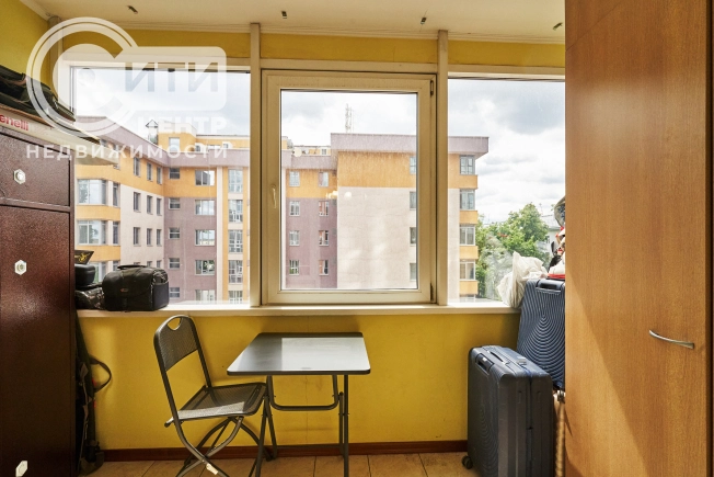 Купить четырехкомнатную квартиру в Воронеже. Вариант № 38700, 14, площадь - квм, цена 24550000 рублей