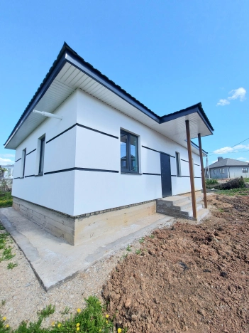 Купить дом в Микрорайоне Прометей, Октябрьский в Октябрьском. Вариант № 12966, 0, площадь -  квм, цена 6500000 рублей