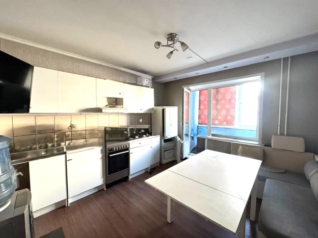 Купить двухкомнатную квартиру в Обь. Вариант № 8084237, 4, площадь -  квм, цена 4700000 рублей