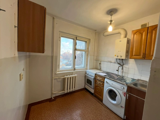 Купить двухкомнатную квартиру на улице имени Калинина в Краснодаре. Вариант № 5270341, 4, площадь -  квм, цена 4750000 рублей