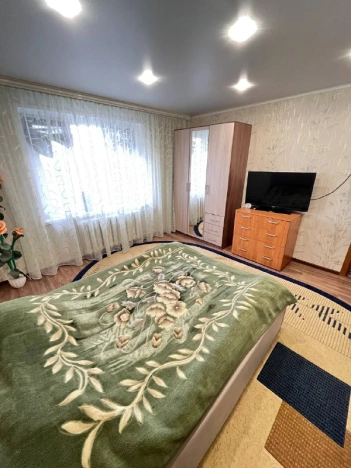 Купить двухкомнатную квартиру в Старом Осколе. Вариант № 29992, 1, площадь -  квм, цена 3950000 рублей