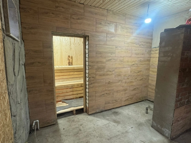 . Вариант № 35299, 19, площадь - 137.9 квм, цена 13700000 рублей