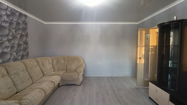 Снять квартиру в Тобольске. Вариант № 6950188, 8, площадь -  квм, цена 40000 рублей