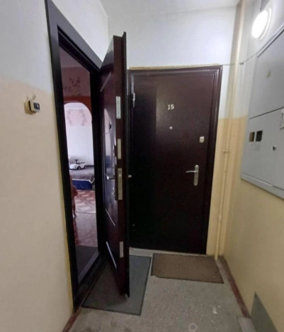 Купить однокомнатную квартиру в Новосибирской области. Вариант № 9303769, 5, площадь -  квм, цена 4350000 рублей