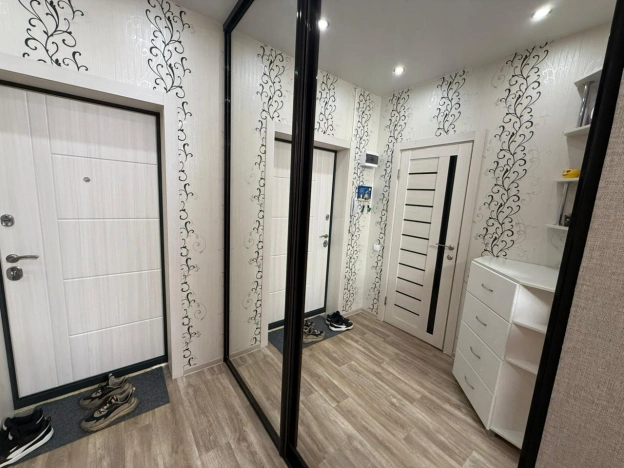 Снять квартиру в Пензенской области. Вариант № 7994536, 3, площадь -  квм, цена 27000 рублей