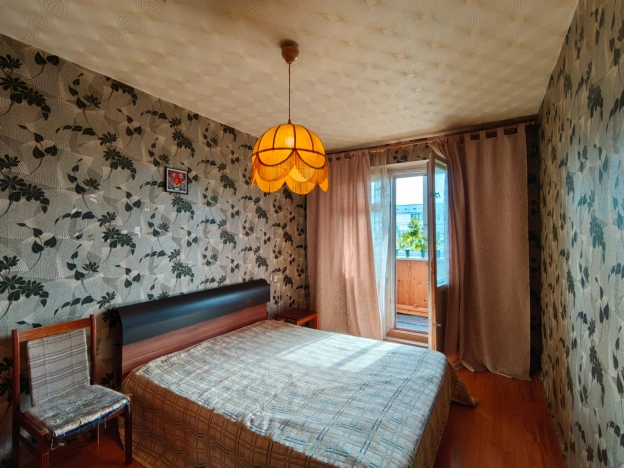 Купить трехкомнатную квартиру в Калуге. Вариант № 8698, 5, площадь -  квм, цена 4997000 рублей