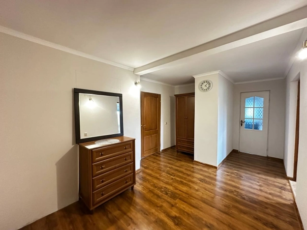 Купить квартиру на улице Красносельская в Калининграде. Вариант № 7963587, 20, площадь -  квм, цена 6000000 рублей